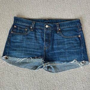Levi’s 501 Denim shorts!☀️